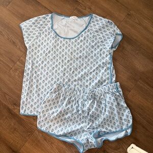 LAKE Pajamas Floral Blue Short Set